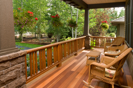 Beautiful cedar deck
